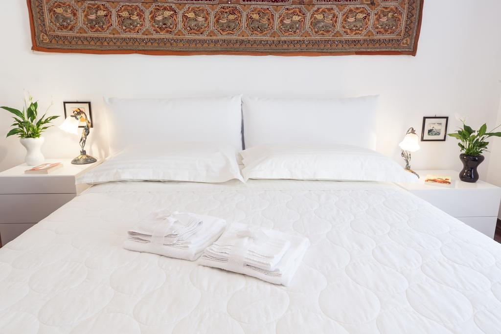 B&B Agli Scaligeri ヴェローナ 部屋 写真