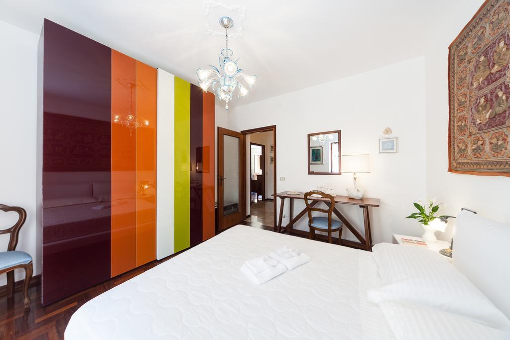 B&B Agli Scaligeri ヴェローナ 部屋 写真
