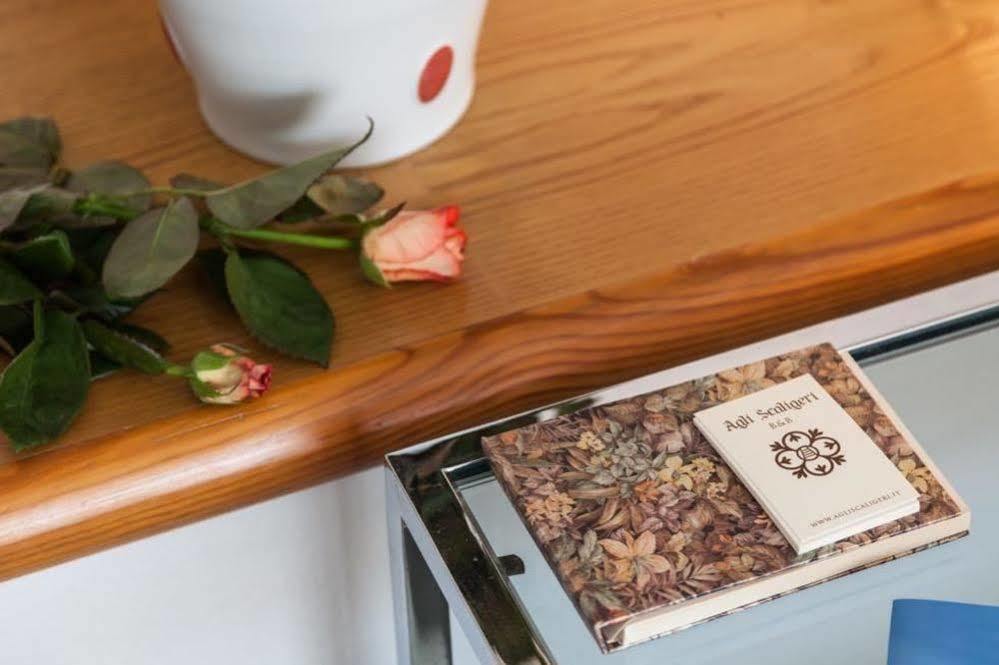 B&B Agli Scaligeri ヴェローナ エクステリア 写真